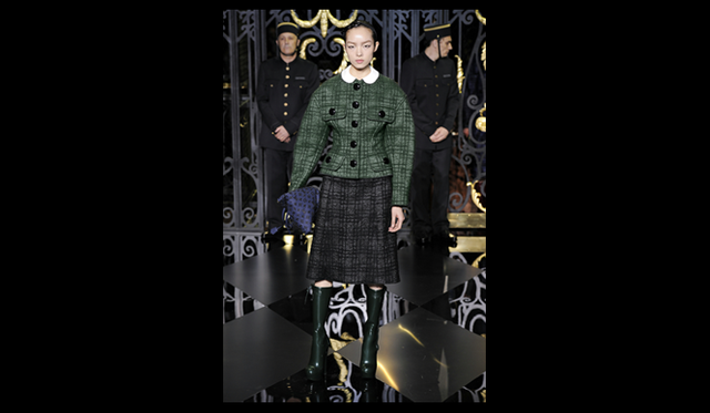 <strong>LOUIS VUITTON｜ルイ・ヴィトン</strong> 2011年秋冬コレクション速報 ©Louis Vuitton/Chris Moore