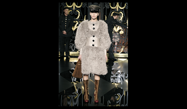 <strong>LOUIS VUITTON｜ルイ・ヴィトン</strong> 2011年秋冬コレクション速報 ©Louis Vuitton/Chris Moore