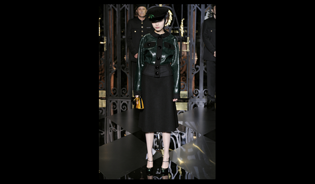 <strong>LOUIS VUITTON｜ルイ・ヴィトン</strong> 2011年秋冬コレクション速報 ©Louis Vuitton/Chris Moore