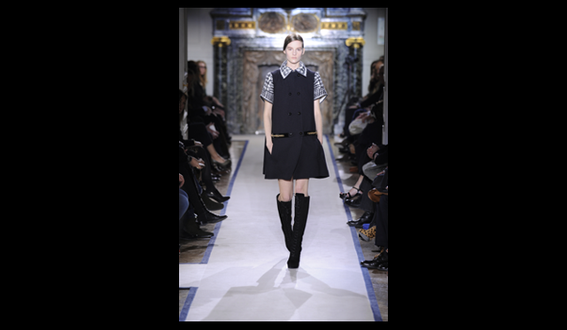 <strong>YVES SAINT LAURENT｜イヴ・サンローラン</strong> 2011年秋冬コレクション速報  Courtesy of Yves Saint Laurent