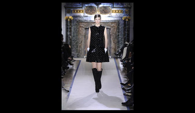 <strong>YVES SAINT LAURENT｜イヴ・サンローラン</strong> 2011年秋冬コレクション速報  Courtesy of Yves Saint Laurent