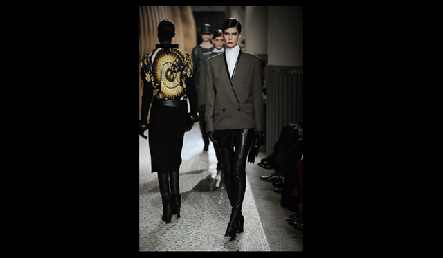 <strong>HERMÈS｜エルメス</strong>　2011年秋冬コレクション速報 ©Jean-François José