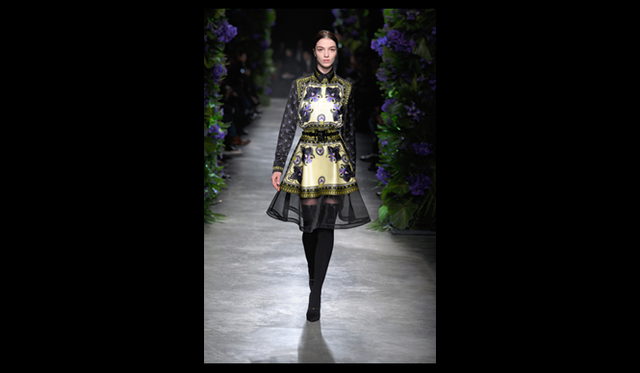 <strong>Givenchy by Riccardo Tisci｜ジバンシィ バイ リカルド ティッシ</strong> 2011年秋冬コレクション速報