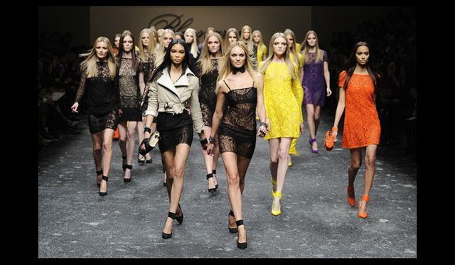 <strong>Blumarine｜ブルマリン</strong> 2011年秋冬コレクション速報