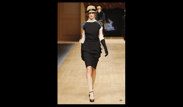 <strong>Blugirl｜ブルーガール</strong> 2011年秋冬コレクション速報