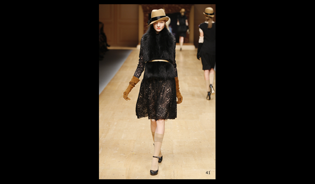 <strong>Blugirl｜ブルーガール</strong> 2011年秋冬コレクション速報