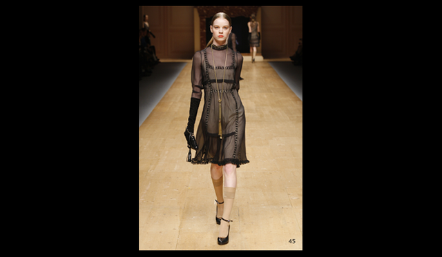 <strong>Blugirl｜ブルーガール</strong> 2011年秋冬コレクション速報