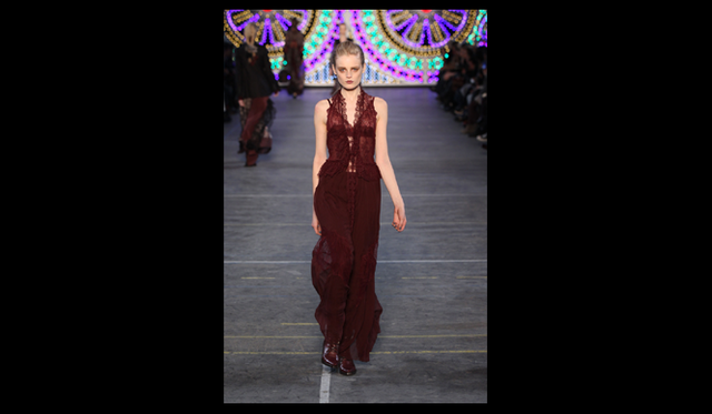 <strong>KENZO｜ケンゾー</strong> 2011年秋冬コレクション速報