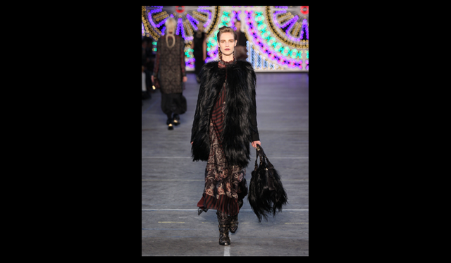 <strong>KENZO｜ケンゾー</strong> 2011年秋冬コレクション速報