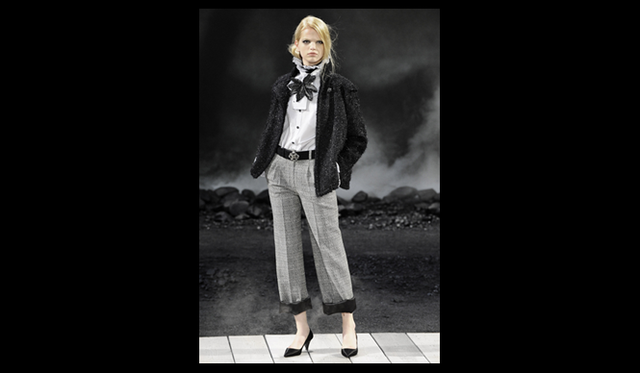 <strong>CHANEL｜シャネル</strong> 2011年秋冬コレクション速報 ©CHANEL