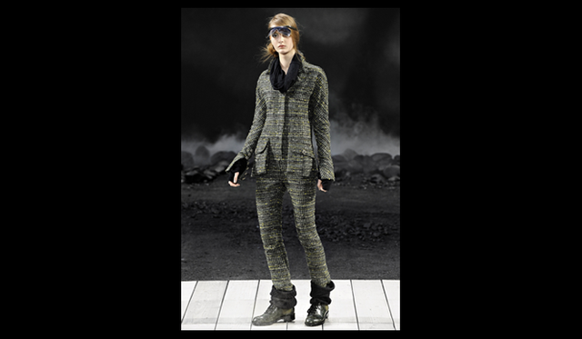 <strong>CHANEL｜シャネル</strong> 2011年秋冬コレクション速報 ©CHANEL