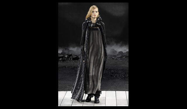<strong>CHANEL｜シャネル</strong> 2011年秋冬コレクション速報 ©CHANEL