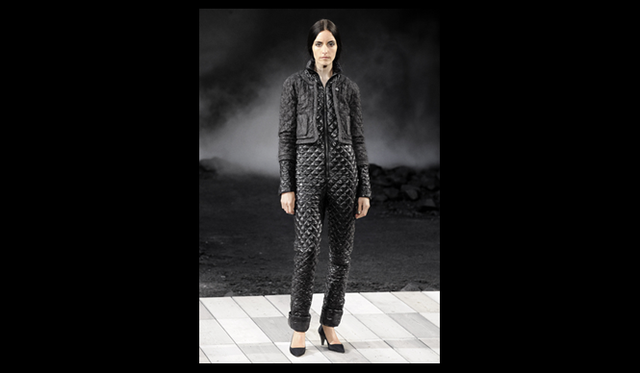 <strong>CHANEL｜シャネル</strong> 2011年秋冬コレクション速報 ©CHANEL