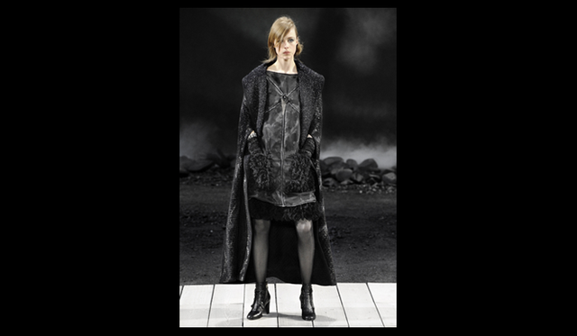 <strong>CHANEL｜シャネル</strong> 2011年秋冬コレクション速報 ©CHANEL