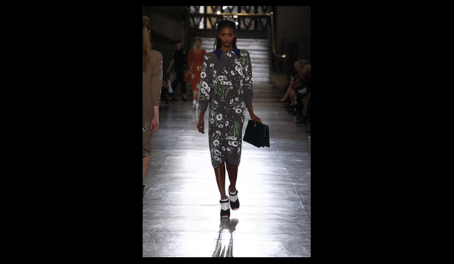 <strong>MIU MIU｜ミュウミュウ</strong> 2011年秋冬コレクション速報