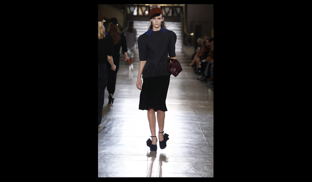 <strong>MIU MIU｜ミュウミュウ</strong> 2011年秋冬コレクション速報