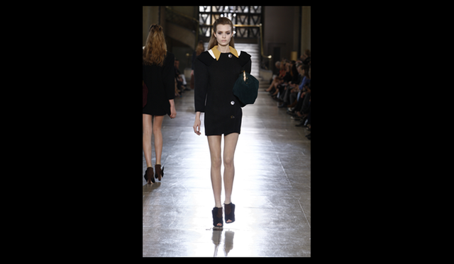 <strong>MIU MIU｜ミュウミュウ</strong> 2011年秋冬コレクション速報