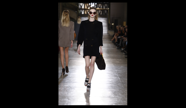 <strong>MIU MIU｜ミュウミュウ</strong> 2011年秋冬コレクション速報