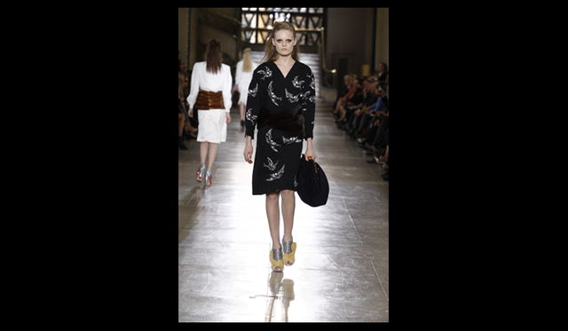 <strong>MIU MIU｜ミュウミュウ</strong> 2011年秋冬コレクション速報