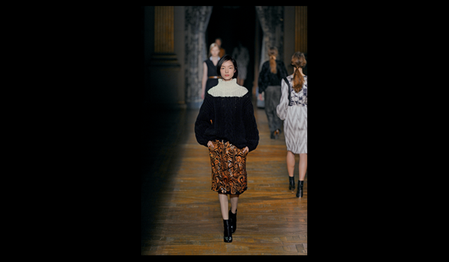 <strong>DRIES VAN NOTEN｜ドリス ヴァン ノッテン</strong> 2011年秋冬コレクション速報　