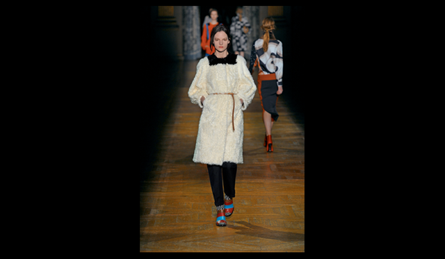 <strong>DRIES VAN NOTEN｜ドリス ヴァン ノッテン</strong> 2011年秋冬コレクション速報　