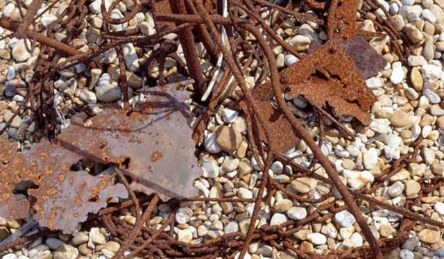 <strong>carnet de jardin｜松永 学</strong>　鉄くずも美しい。