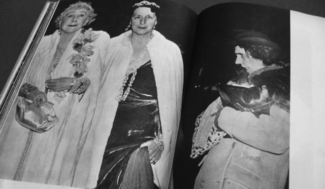 <strong>飯塚ヒデミ写真集コレクション1 Weegee『NAKED CITY』</strong>