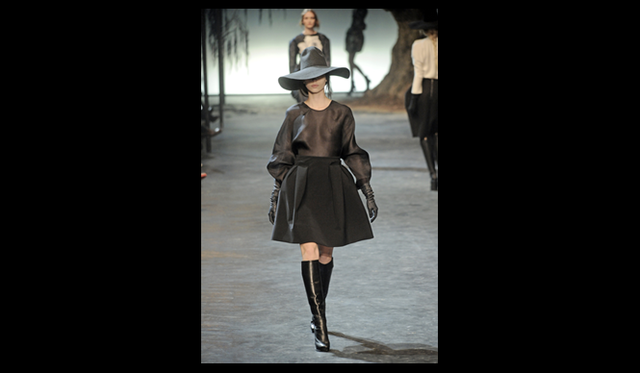 <strong>LANVIN｜ランバン</strong> 2011年秋冬コレクション速報