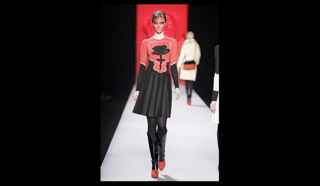 <strong>VIKTOR&ROLF｜ヴィクター＆ロルフ</strong> 2011年秋冬コレクション速報