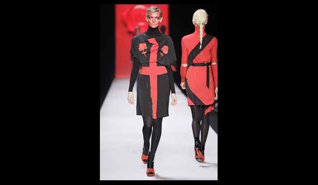 <strong>VIKTOR&ROLF｜ヴィクター＆ロルフ</strong> 2011年秋冬コレクション速報