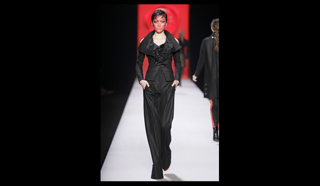 <strong>VIKTOR&ROLF｜ヴィクター＆ロルフ</strong> 2011年秋冬コレクション速報