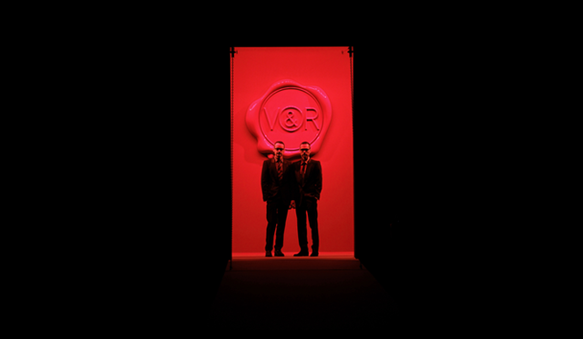 <strong>VIKTOR&ROLF｜ヴィクター＆ロルフ</strong> 2011年秋冬コレクション速報