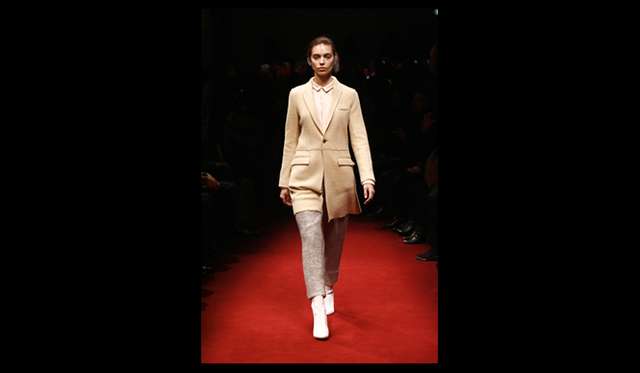 <strong>UNDER COVER｜アンダーカバー</strong> 2011年秋冬コレクション速報