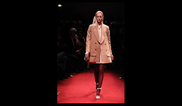 <strong>UNDER COVER｜アンダーカバー</strong> 2011年秋冬コレクション速報