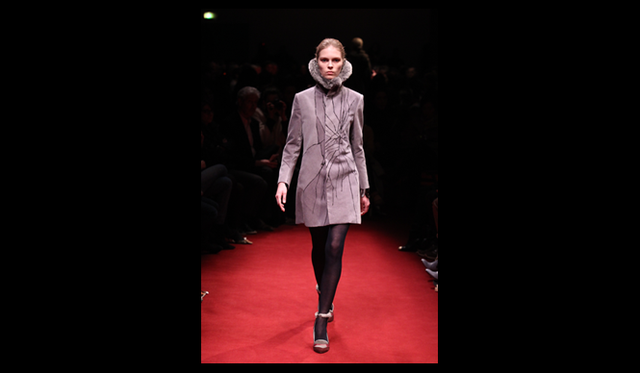 <strong>UNDER COVER｜アンダーカバー</strong> 2011年秋冬コレクション速報