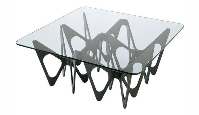 <strong> Zanotta Omotesando Gallery｜ザノッタ表参道ギャラリー</strong>　BUTTERFLY designed by Alexander Taylor