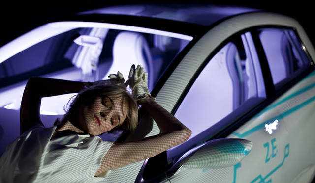 <strong>RENAULT ZOE PREVIEW｜ルノー ZOE プレビュー</strong>