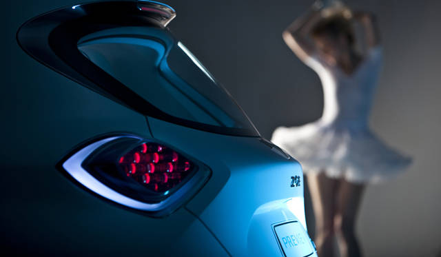 <strong>RENAULT ZOE PREVIEW｜ルノー ZOE プレビュー</strong>