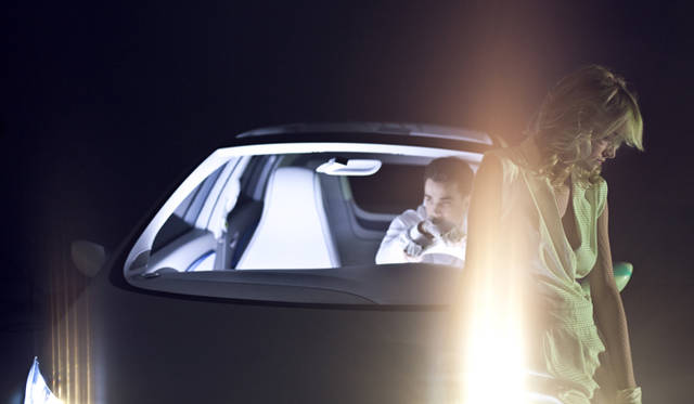 <strong>RENAULT ZOE PREVIEW｜ルノー ZOE プレビュー</strong>