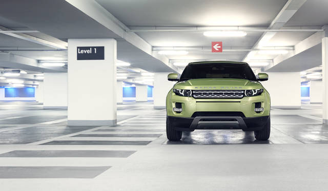 <strong>RANGE ROVER EVOQUE｜レンジローバー イヴォーク</strong>