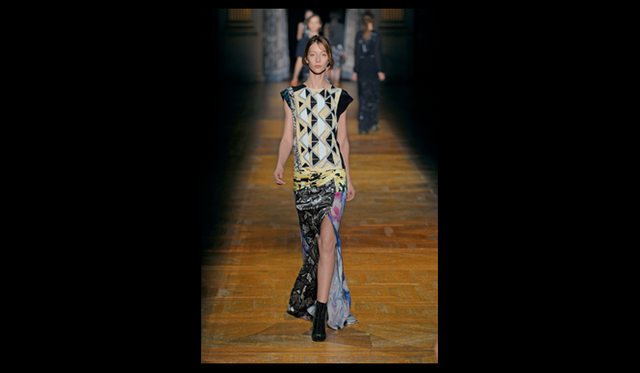 <strong>DRIES VAN NOTEN｜ドリス ヴァン ノッテン</strong> 2011年秋冬コレクション速報