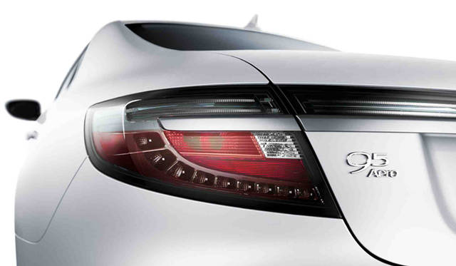 <strong>SAAB 9-5 sedan｜サーブ 9-5 セダン</strong>