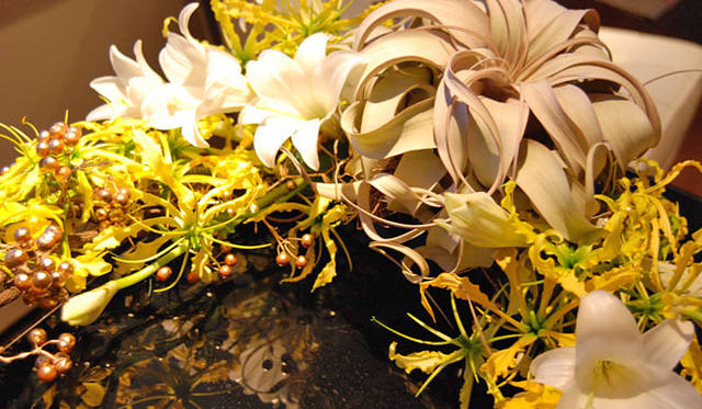 <strong>和気雅美｜FLORALUXE </strong>　復活に向けて　～イースター～　