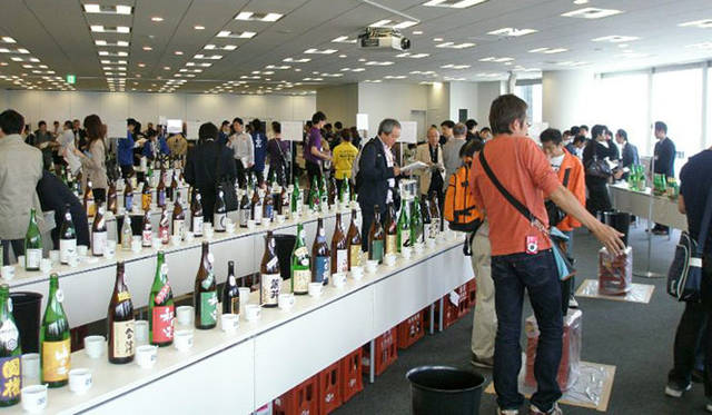 <strong>和醸和楽｜はせがわ酒店</strong>　六本木ヒルズでのきき酒会より