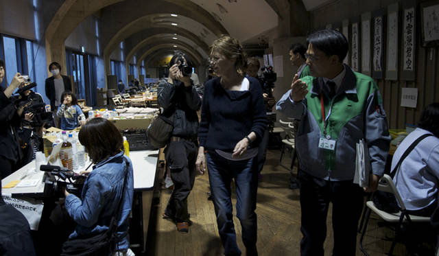 <strong>INTERVIEW</strong>｜ジェーン・バーキン――緊急ライブに込められた思い　「決して自分たちを卑下することなく、積極的に声をかけてくれたことに、強い希望を感じます」と語った。