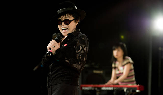 © 2011 Shawn Brackbill