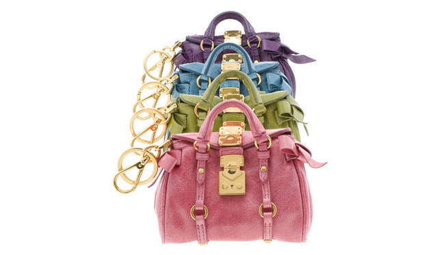 <strong>MIU MIU│ミュウミュウ</strong>