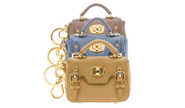 <strong>MIU MIU│ミュウミュウ</strong>