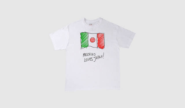 <strong>YOOX.COM | ユークス・ドットコム</strong> Moschino（モスキーノ）