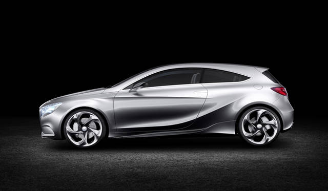 <strong>Mercedes-Benz Concept A-CLASS｜メルセデス・ベンツ コンセプト Aクラス</strong>
